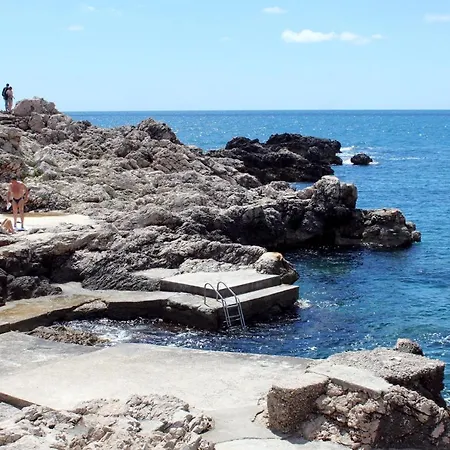 Apartman By The Sea - 18908 Dubrovnik